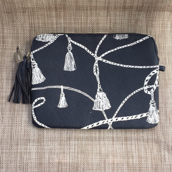 Chico’s iPad, cosmetics, purse bag tote- tassel - Picture 4 of 8